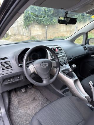 Toyota Auris 1.4 D4D 83.500km