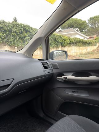 Toyota Auris 1.4 D4D 83.500km