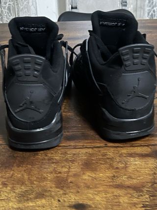 Scarpe Jordan 4 nere