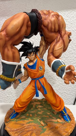 Figura Goku vs Nappa Tsume