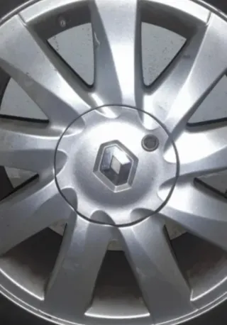 Tornillos y Llave Seguridad Renault 8200272209