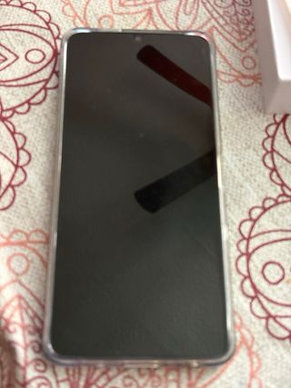 Telefono vivo come nuovo usato 3 volte vivoY 29 S