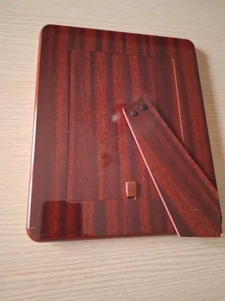 Marco de fotos plata y madera