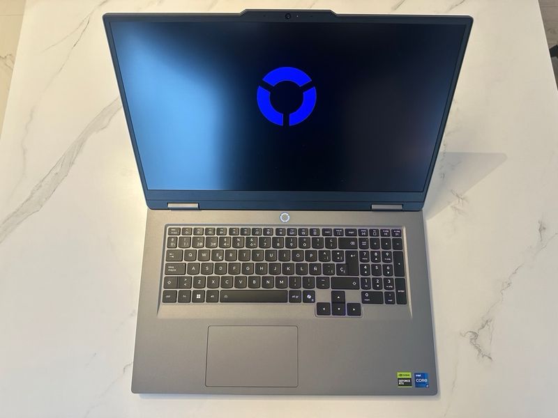 PORTATIL GAMING LENOVO LOQ 17,3” I7 14g 32GB 5070 afbeelding 5