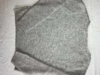 Jersey gris MNG Mango talla M cuello pico knit...