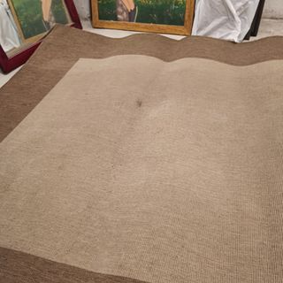 Alfombra grande marrón