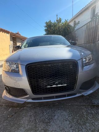 Parrilla Audi A3