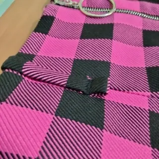 Gonna quadri scozzese fucsia e nera, veste M