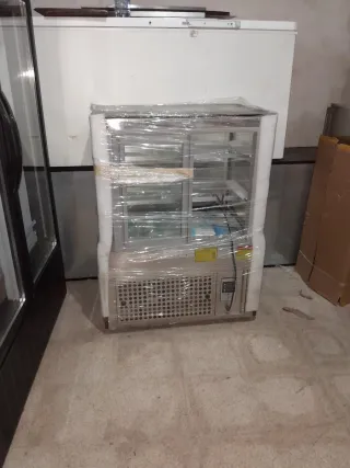 Vitrina Pastelería Refrigerada