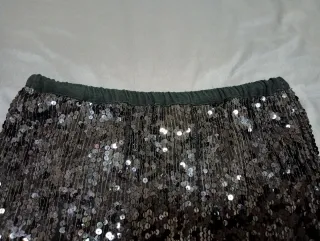 Falda lentejuelas negra