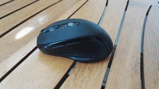 Ratón inalámbrico D-09 Negro