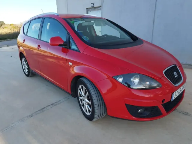 SEAT AlLTEA XL 2011  2.0 TDI 140 CV