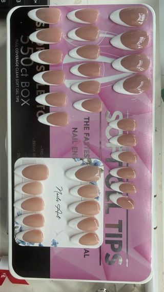 Set Uñas Press On Francesas Beige y Blanco