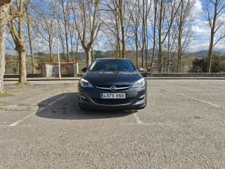 Opel Astra 2013