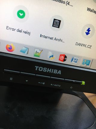 Monitor Toshiba 20 pollici
