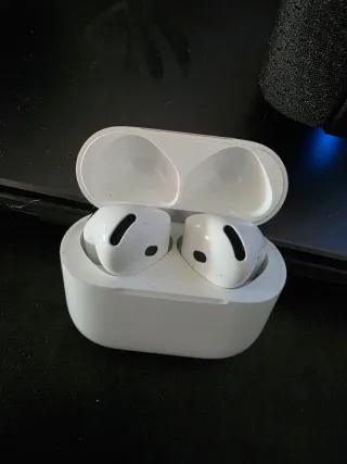 AirPods 4 Blancos