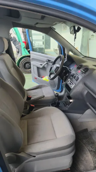 Volkswagen Caddy 2004