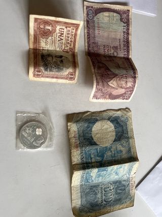 Lote Billetes Pesetas y Moneda Plata 2000 Pesetas