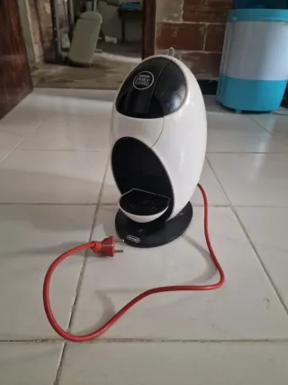 Cafetera De'Longhi Jovia EDG250