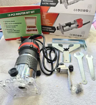 Fresadora Eléctrica Profesional + Set Brocas