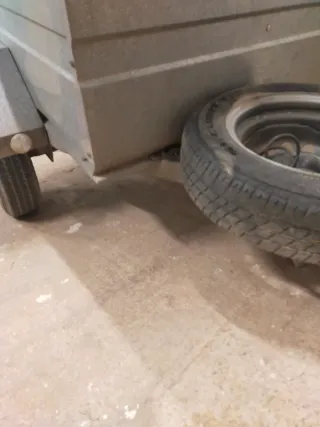 Remolque de carga, y transporte de animales