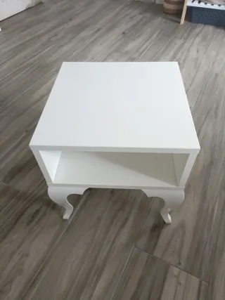 Mesita auxiliar Ikea blanca