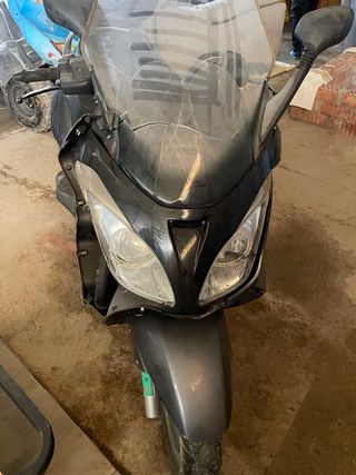 Aprilia Atlantic 125 se vende o secambia