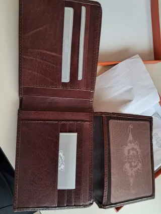 Portafoglio in pelle marrone CHARRO . Nuovo