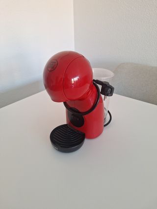 Cafetera Dolce Gusto Roja