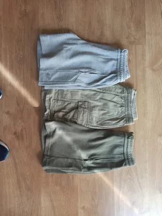 Pull&Bear Pantalón Corto Gris