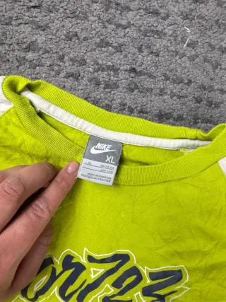 ¡¡OFERTA!! Talla M Camiseta Nike Cortez72