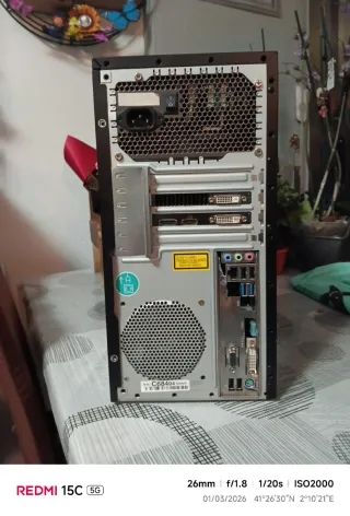 PC Gaming Intel 8100 Negro