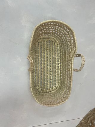 Cuna de mimbre para bebé