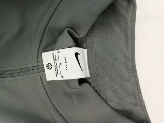 Sudadera Nike media cremallera gris