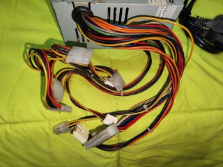 Fuente Alimentación VINA ATX 400W