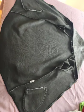 Sudadera gris con capucha Talla L