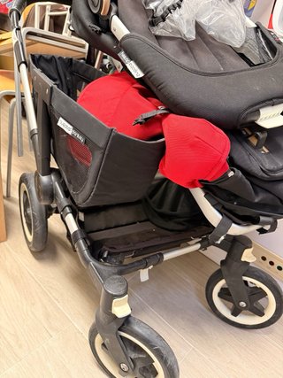 Carrito Gemelar Bugaboo Donkey Rojo