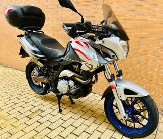 Aprilia Pegaso 650 Strada Supermotard