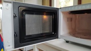 Microondas Candy con grill