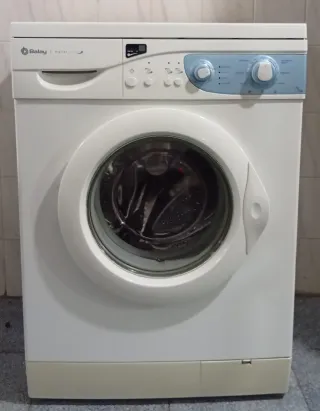 Lavadora Balay 6kg 100€