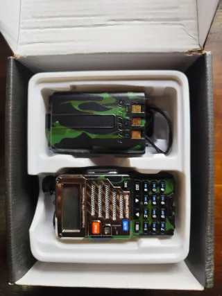 Baofeng UV-5R Plus Camuflaje – Con Caja Original