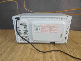 Taurus Fastwave 20 Horno microondas con Grill, 20L