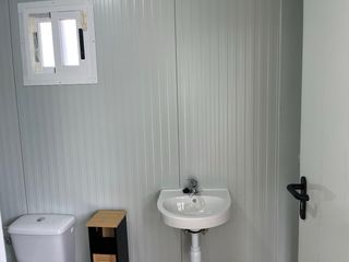 Caseta obra prefabricada blanca