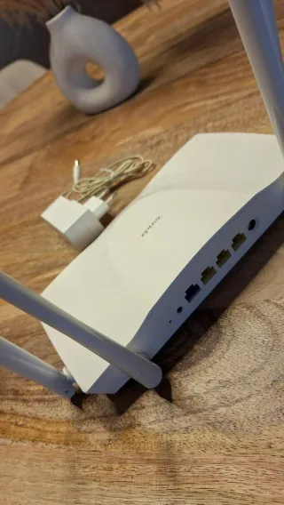 Router Tenda Blanco 4 Antenas