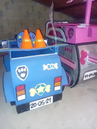 Coches Paw Patrol y Caballos