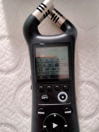 Grabadora Estéreo Portátil Xvive XV1-R