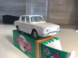Coche Joal Renault 10 1/43 Nuevo