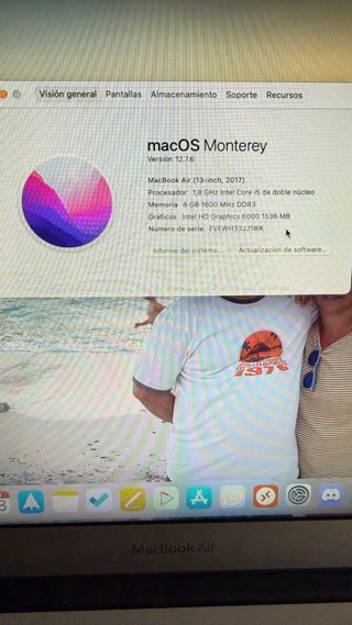 MacBook Air 13'' del 2017 in buone condizioni