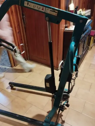 Grua eléctrica para personas mayores