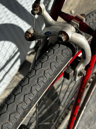 Bici paseo roja vintage XL ruedas grandes